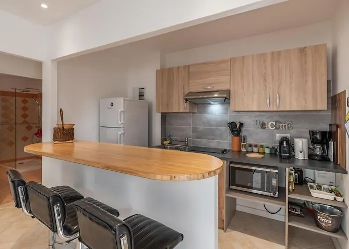 Cappone By Interhome